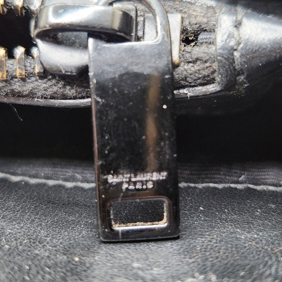 Saint Laurent Loulou Matelasse Shoulder Bag Medium Black Leather - Picture 8 of 15